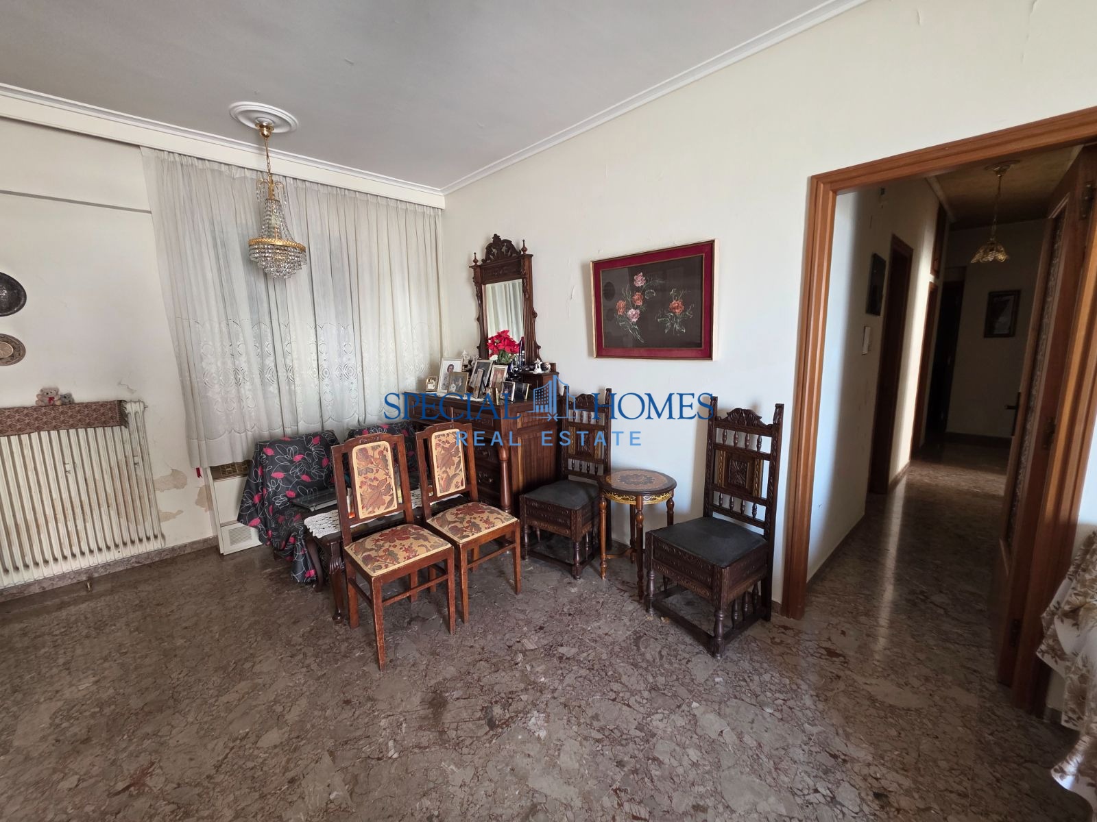 4f615faea98248e08f7485dfc04c018f