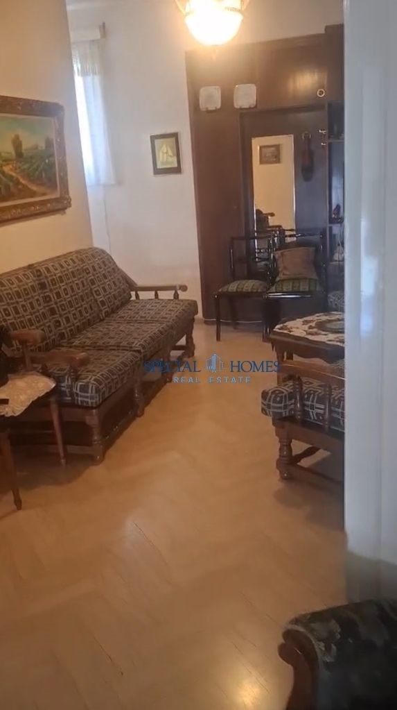 img_4979b84e-ce09-4fdb-b1eb-b7a0d26631c9