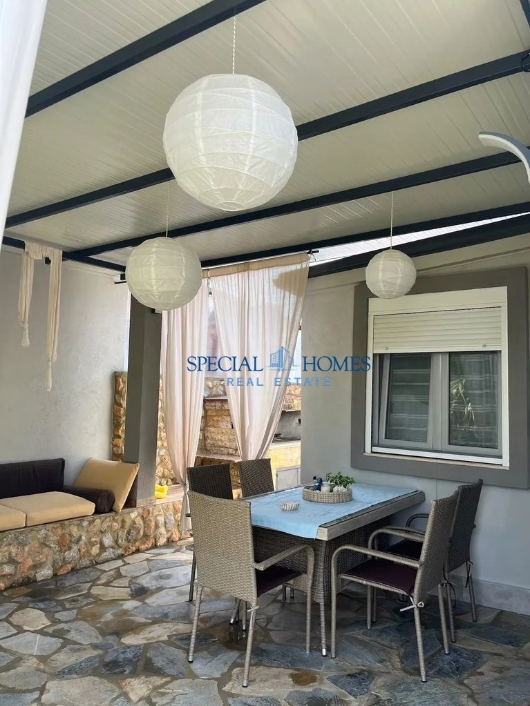 img_d12a19f5-df43-44c1-a0cf-171830f7382d